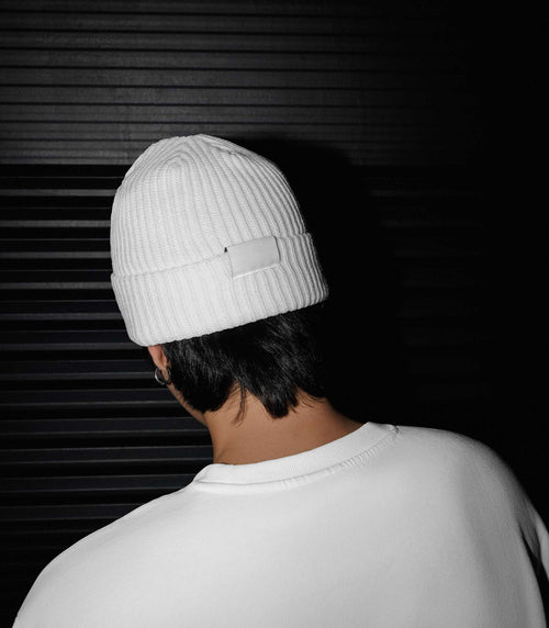BEANIE-MOCKUP-01