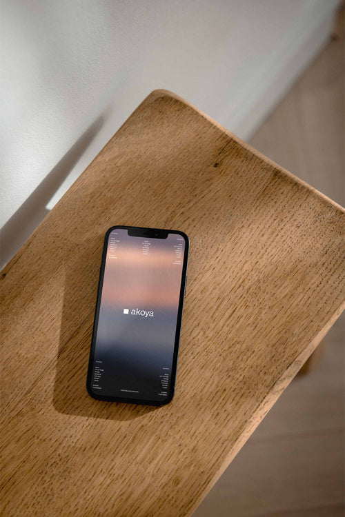 IPHONE-MOCKUP-026
