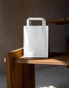 PAPER-BAG-MOCKUP-02