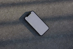 IPHONE-MOCKUP-010