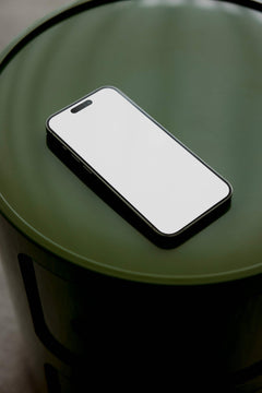 IPHONE-MOCKUP-044