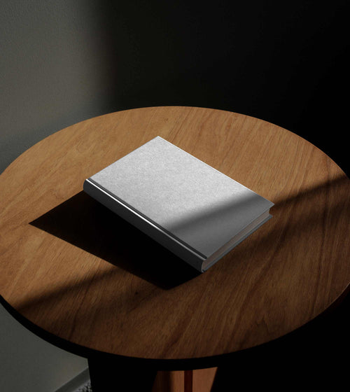 BOOK-MOCKUP-026