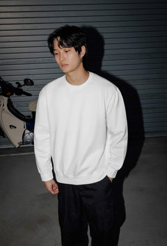 SWEATER-MOCKUP-01