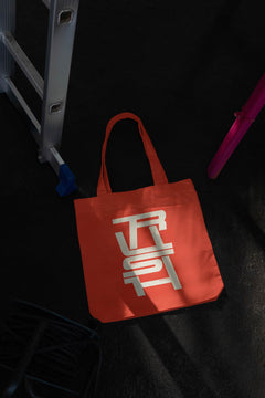 TOTE-BAG-MOCKUP-018