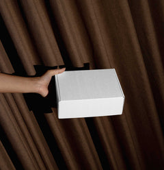 BOX-MOCKUP-03