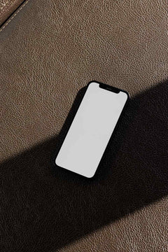 IPHONE-MOCKUP-01