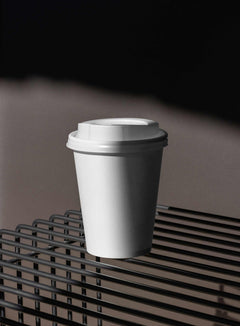 COFFEE-CUP-MOCKUP-04