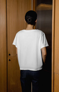 T-SHIRT-MOCKUP-06