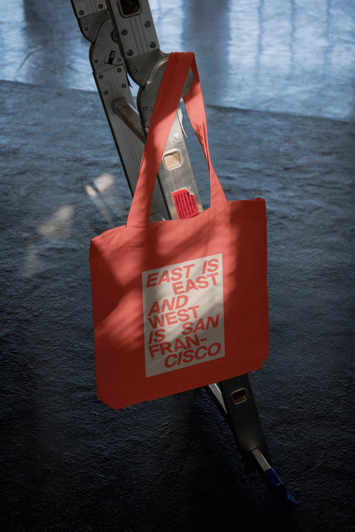TOTE-BAG-MOCKUP-020
