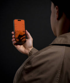 IPHONE-MOCKUP-046
