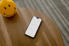 IPHONE-MOCKUP-033