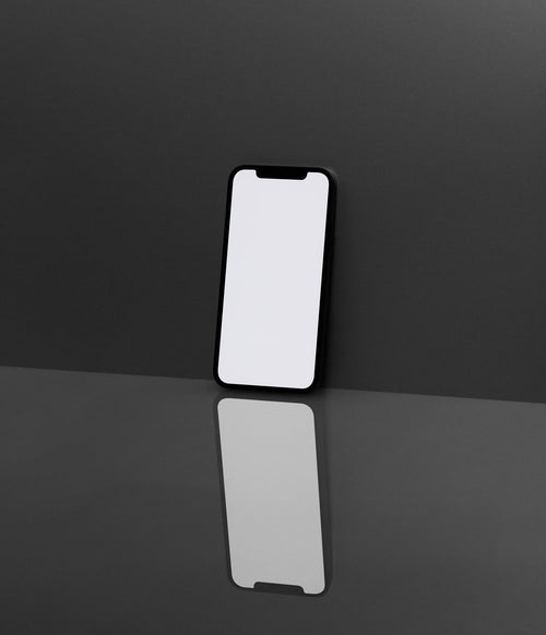 IPHONE-MOCKUP-02