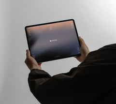 IPAD-MOCKUP-02