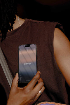 IPHONE-MOCKUP-073