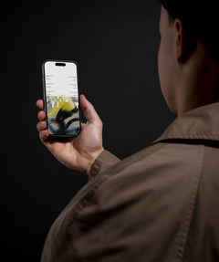 IPHONE-MOCKUP-046