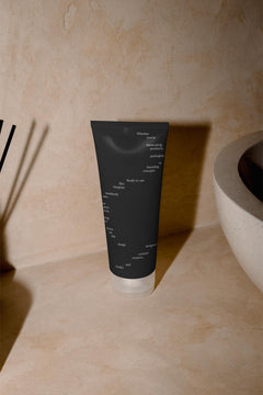 TUBE-MOCKUP-01