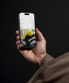 IPHONE-MOCKUP-046