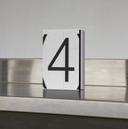 BOOK-MOCKUP-04
